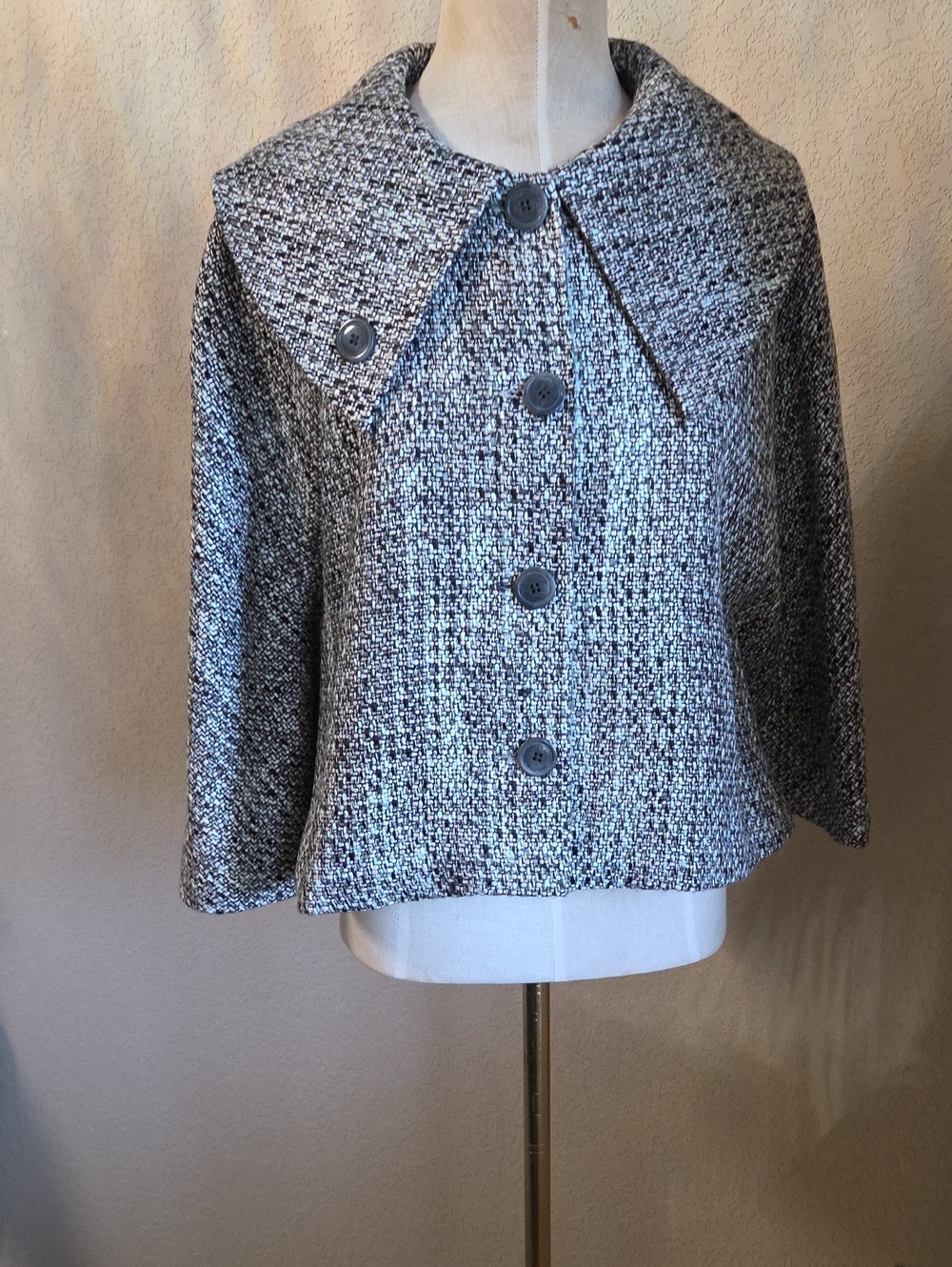 Kate Landry Gray Tweed Button-Front Cape Jacket